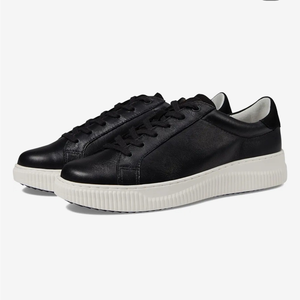 SOFFT Fiana -WOMENS Leather upper & lsuede tongue: VGUC-scratch left toe see pic